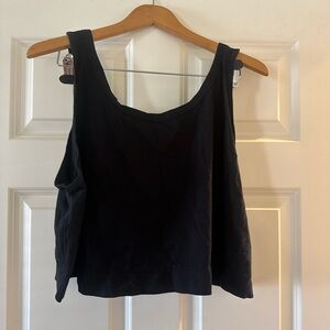 Black Women's crop Tank